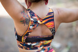 Top Deportivo Alta Sujeción con Escote Transparente "PACHAMAMA COLLECTION" Feather